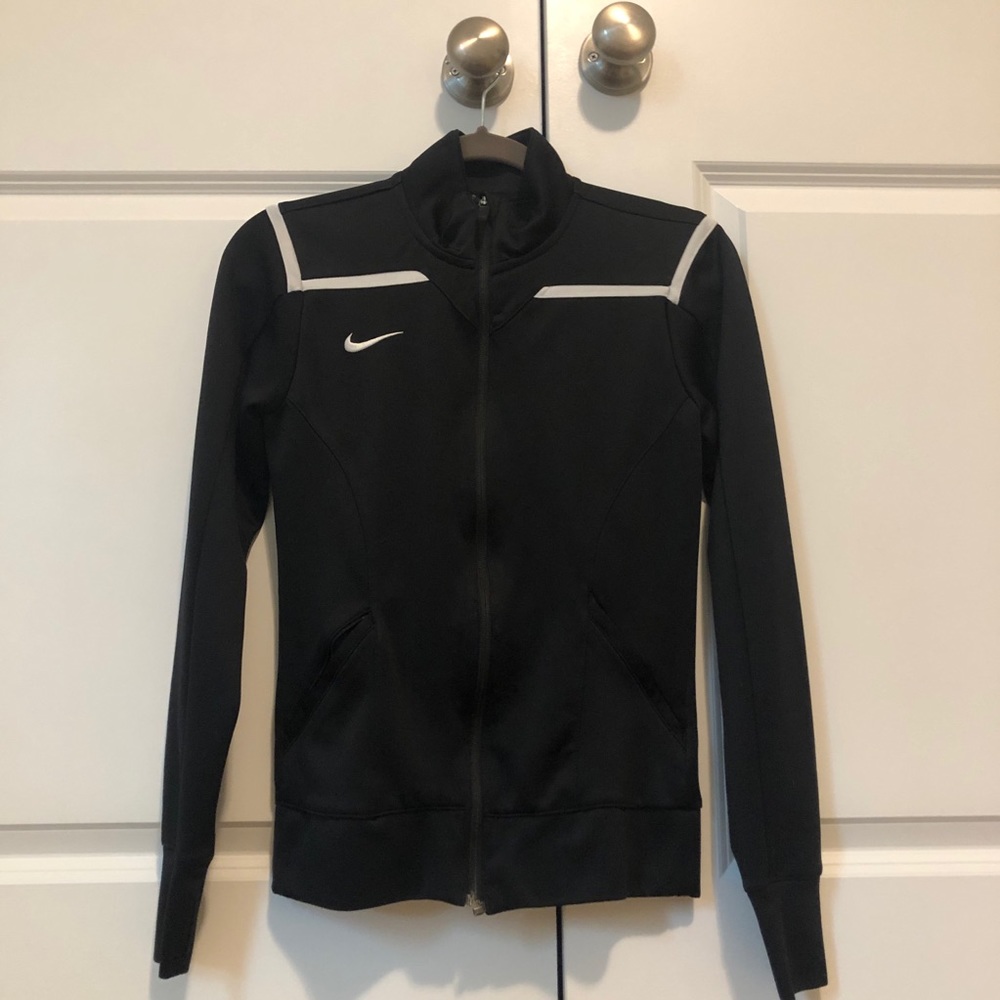 Women’s Black Nike Warm-UP Jacket